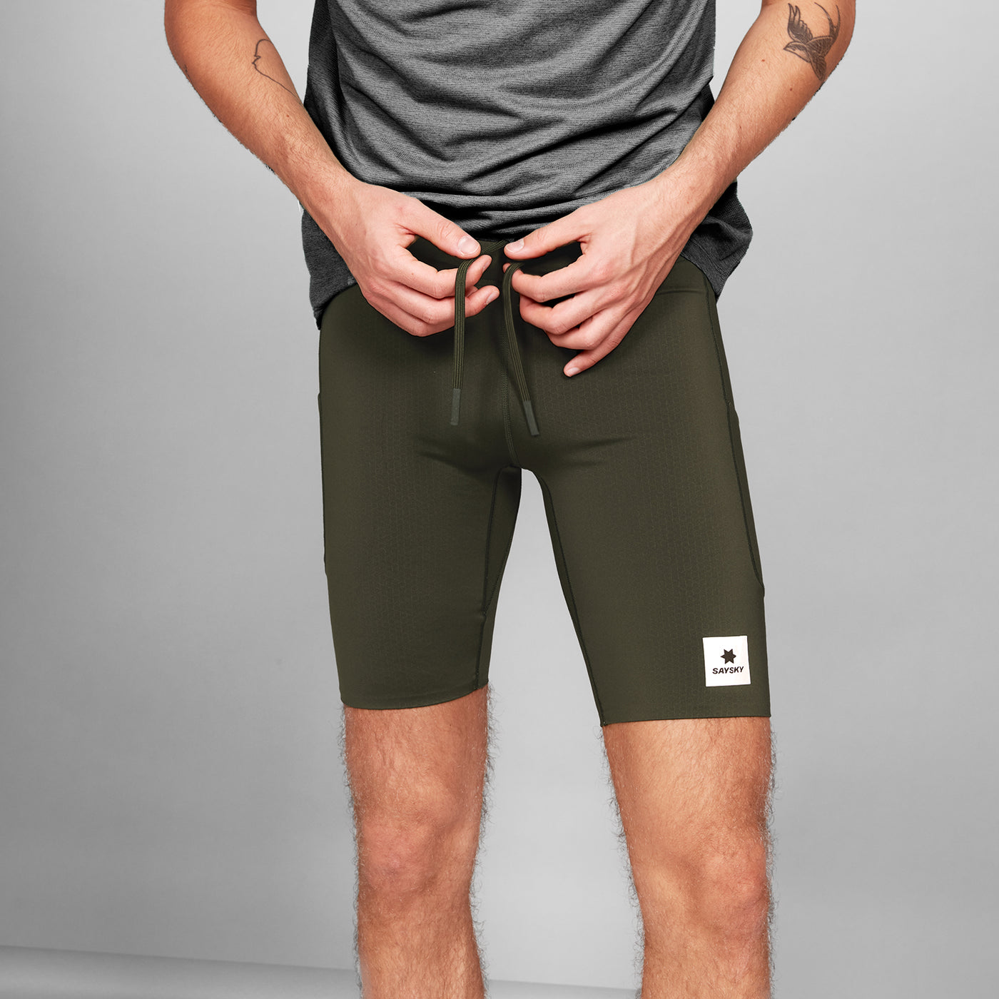 ウォーキング・ランニングウェア SAYSKY COMBAT SHORT TIGHTS 9 XS RED SAYSKY Combat+ Short Tights 9